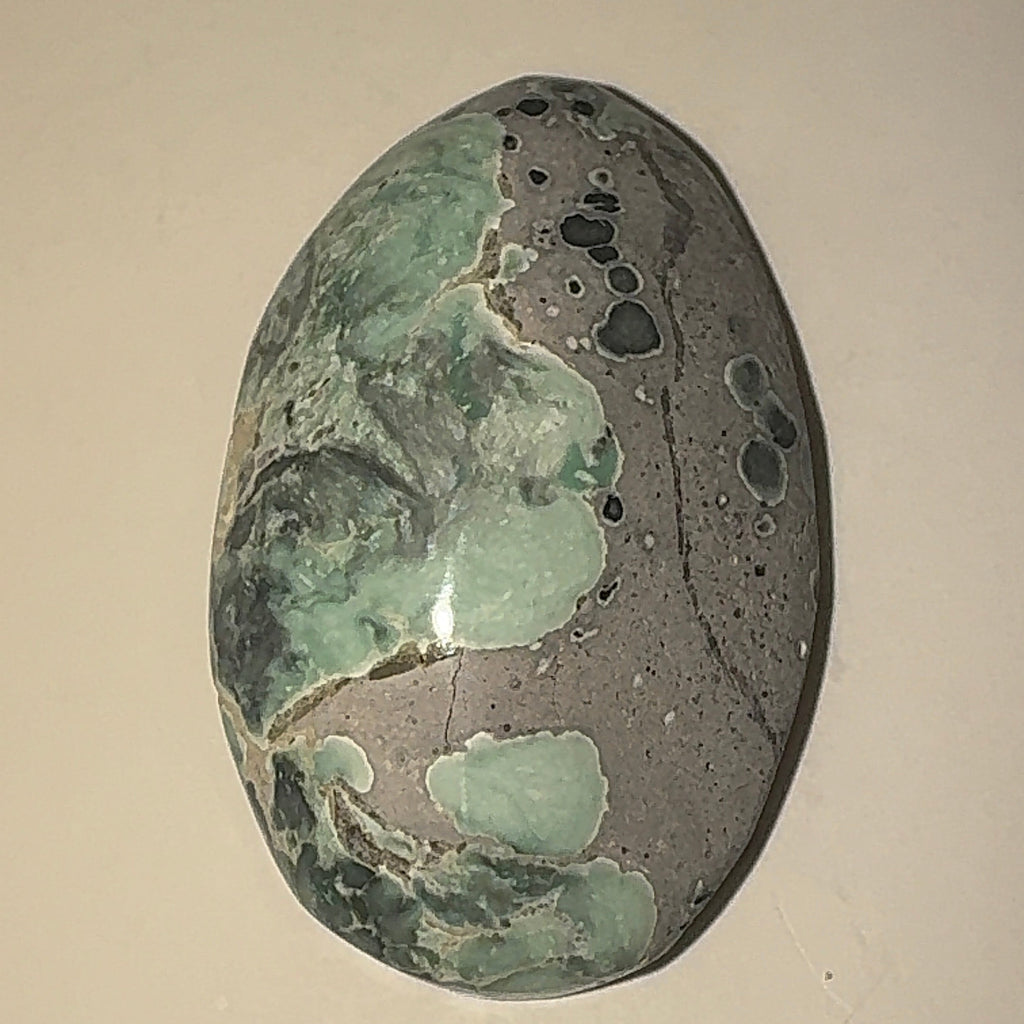 12ct Variscite bi valve pseudomorph